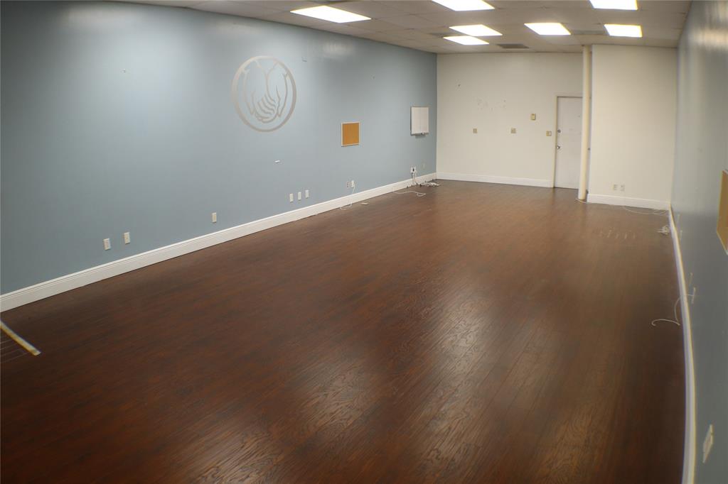 Great Retail Space